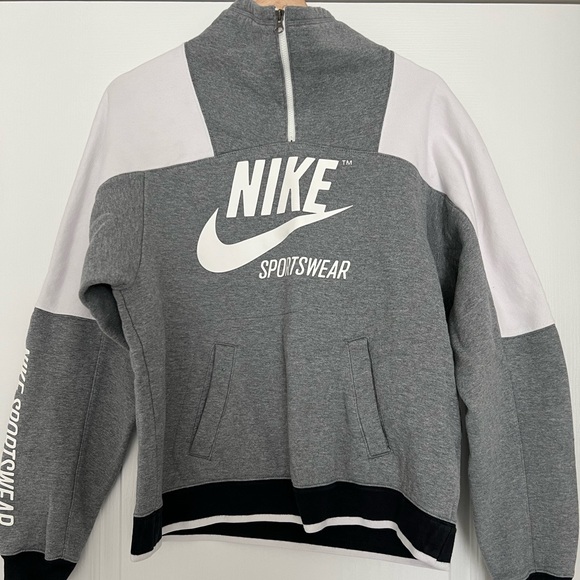 Retro Nike Sportswear half zip - Picture 1 of 1